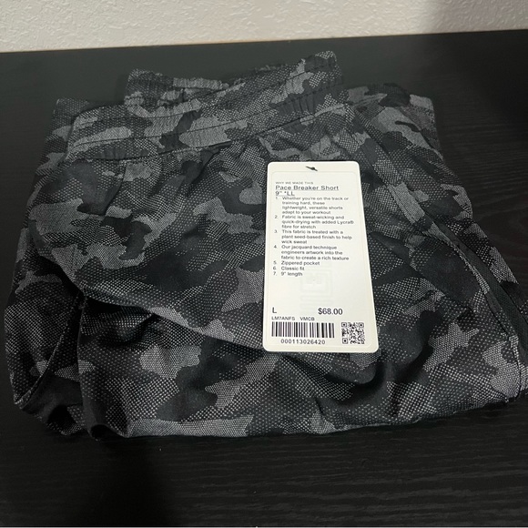 COPY - Brand new Lululemon Pace breaker Shorts - Picture 5 of 5